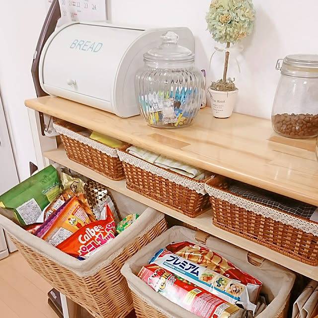 お菓子の収納アイデア紹介！おしゃれなお菓子コーナーでカフェ気分！COVEARTH MAGAZINE