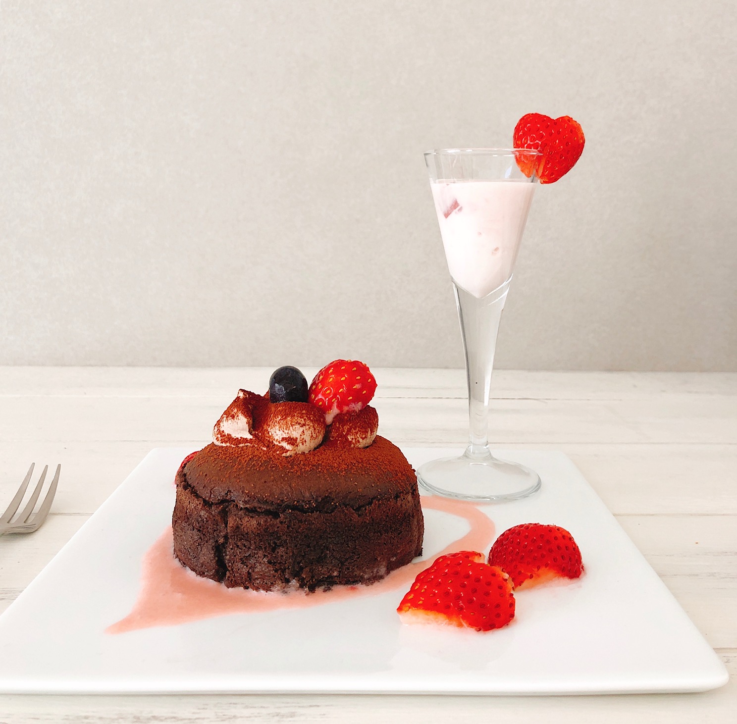 かわいいくて「アガる」ロールケーキのデコレーションアイデア10選Cake.jp マガジン