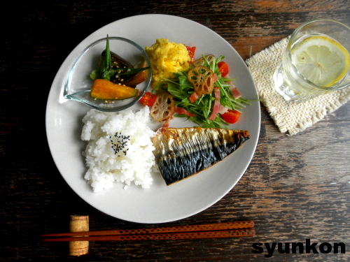 野菜と魚のワンプレートで朝ごはん-山本ゆり連載フーディストノート