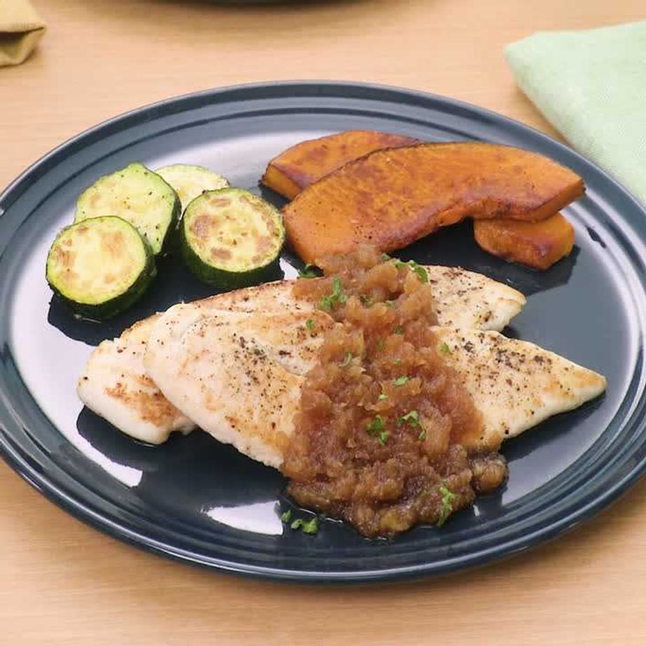 蒸し暑い日に◎さっぱり高たんぱくな「ささみのレモンステーキ」レシピ