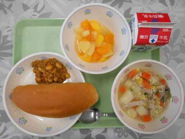 レシピ マカロニ入りさつまいもミルクスープ : のんすけのおいしいくらし