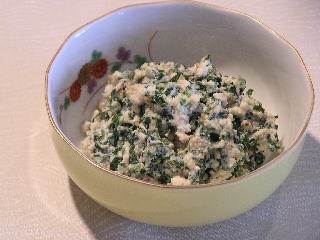 独特の風味がおいしい葉ごぼう。茎と根を使った、ピリッと甘辛い箸休めの1品です