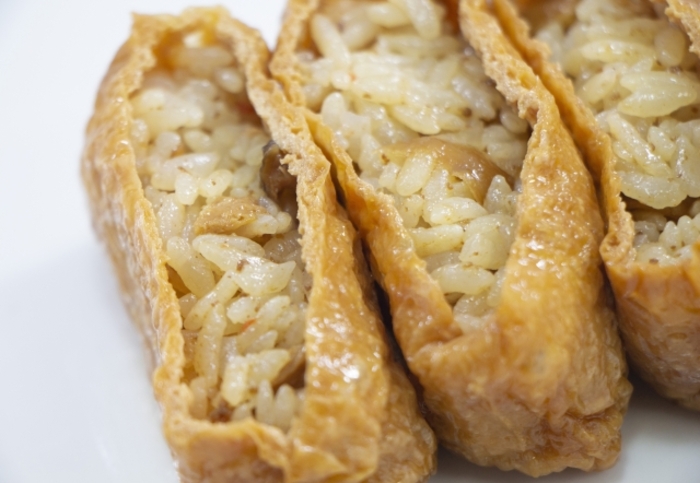 関西風の三角いなり寿司。の写真素材51121401- PIXTA