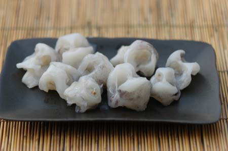 コリコリ感が美味しいスルメイカの軟骨