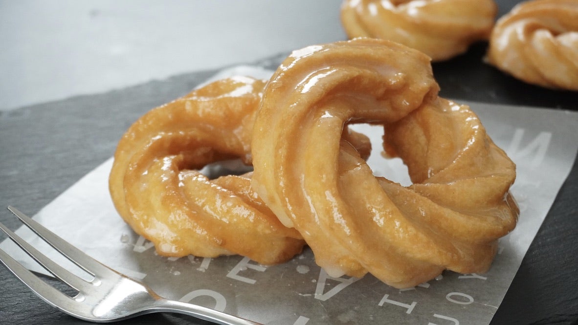 ミスド新作 「生フレンチクルーラー」3種を食べ比べ！イエモネ