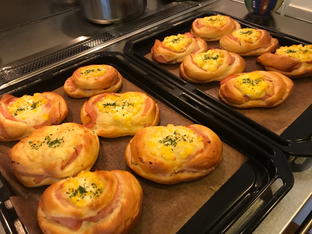 基本の総菜パン