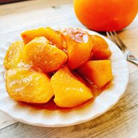 甘くない柿レンジで3分♪コンポートにしちゃおう‼️ レシピ・作り方クラシル