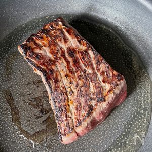 フライパンで簡単！失敗しないローストビーフ