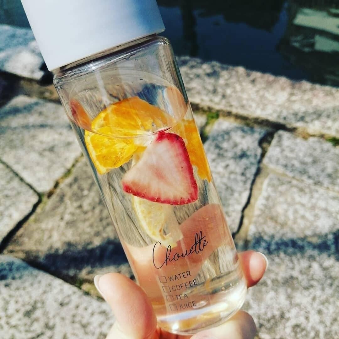 炭酸水にドライフルーツを入れるだけ！今年の夏は「フォンダンウォーター」が流行るかもTABI LABO