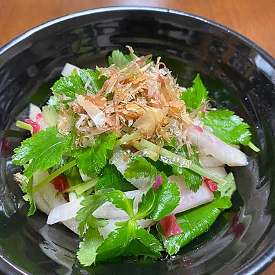 三つ葉とレディース大根のおひたし＜さっぱり♪＞ - おうちで楽しむ簡単レシピ