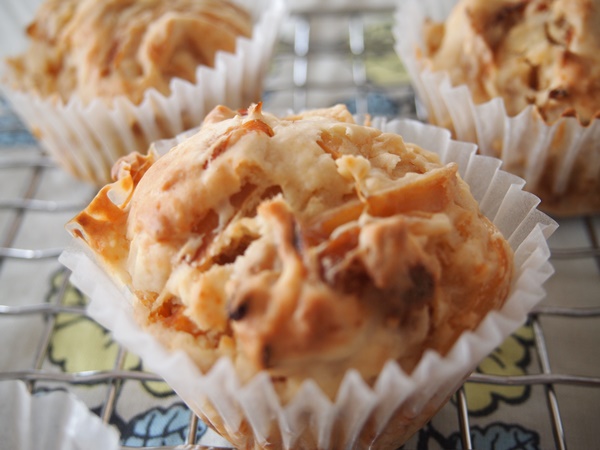 主婦と生活社 - まいにち食べたい“ごはんのような”ケ－キとマフィンの本の通販 by さくら石's shopシュフトセイカツシャならラクマ