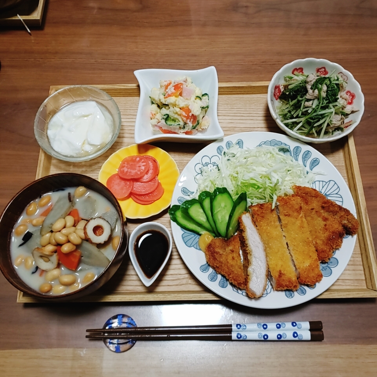 トンカツ」の献立・レシピ - E・レシピ 2012.02.26公開の献立です