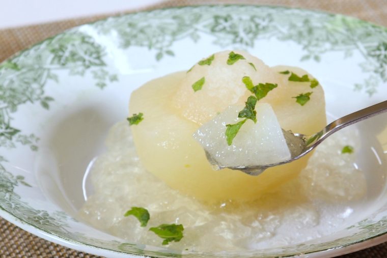 レンチンで贅沢な味「梨のコンポート」アレンジで激うま！フライパンとHMで作る梨のケーキの作り方☆
