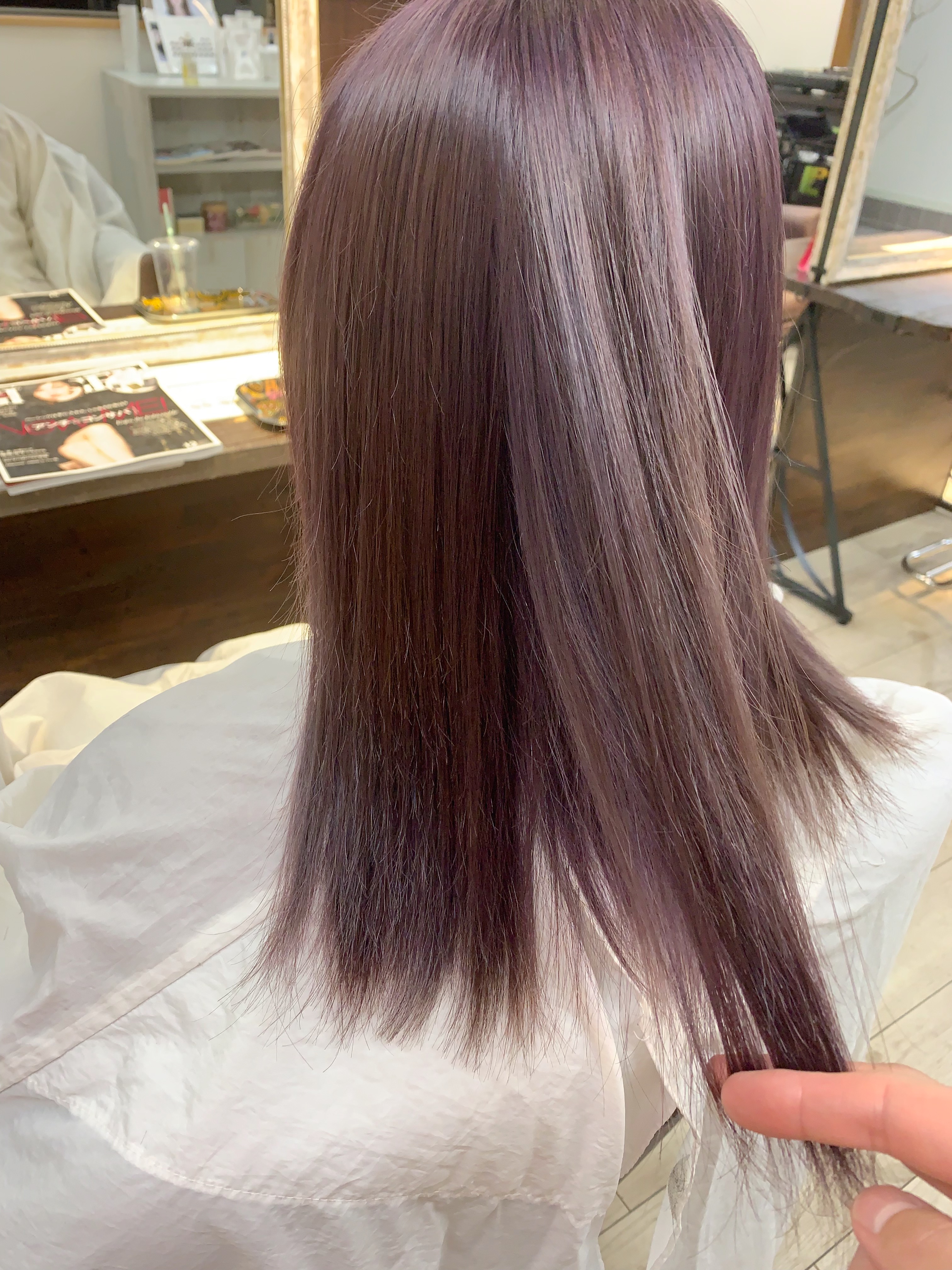 大阪でブリーチなしで超濃厚なバイオレットカラーを！！ ちひろさん の髪