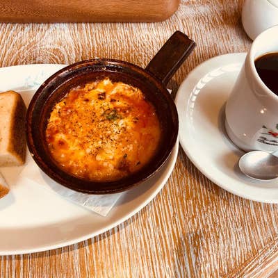 廃墟ガレージをリノベしたおしゃれなカフェ – *wagamama travel*