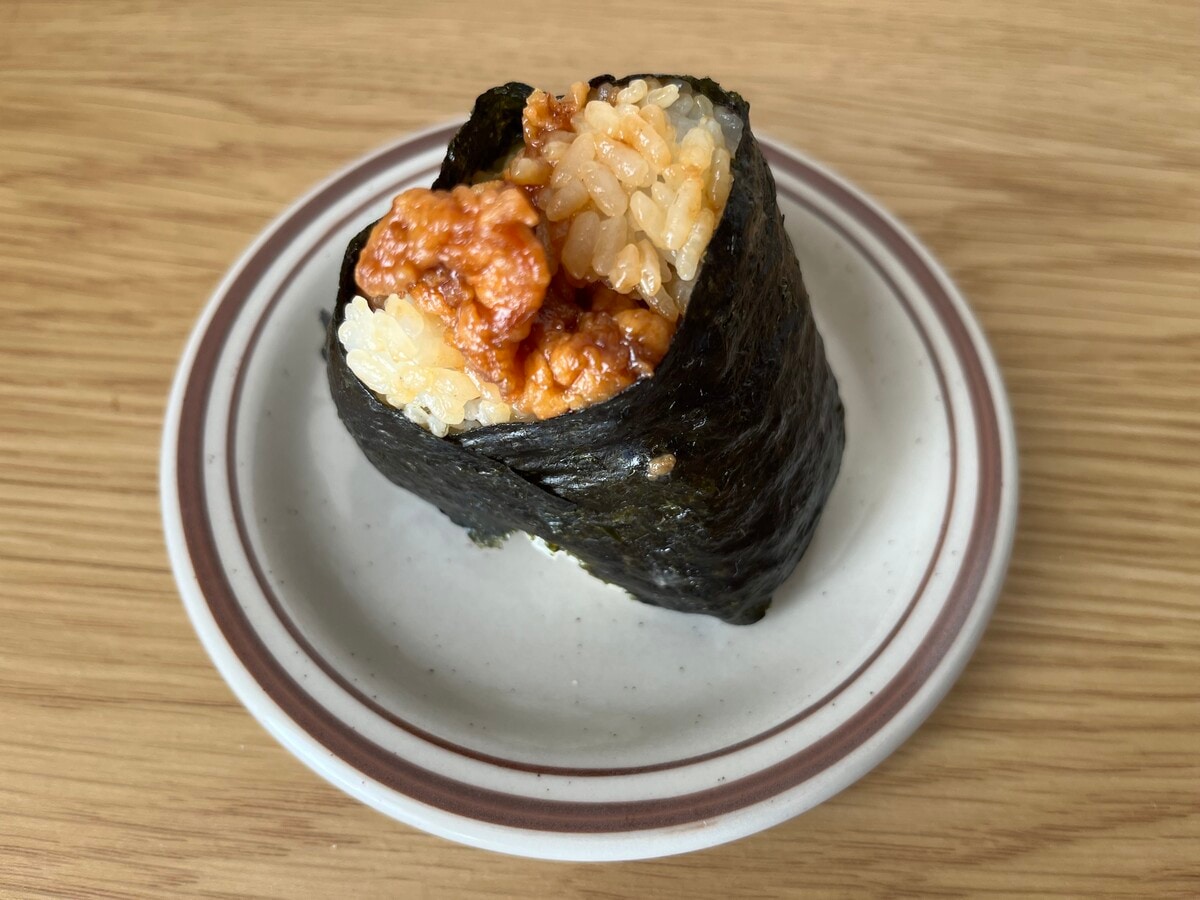 NewDays『大きなおにぎり ピリ辛唐揚げマヨネーズ』『よくばりランチボックス』『マスタードが決め手！とんかつドッグ』『たんぱく質が摂れる！チキン＆エッグ～具沢山トマトソース～』感想。感想温泉 kansou-onsen