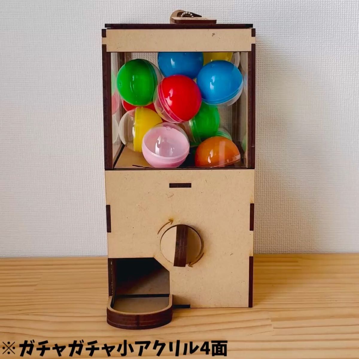 すみっコぐらしのチョコエッグを飾るためにフィギュアケースDIY初心者でもDIY 旧 賃貸マンションでもDIY