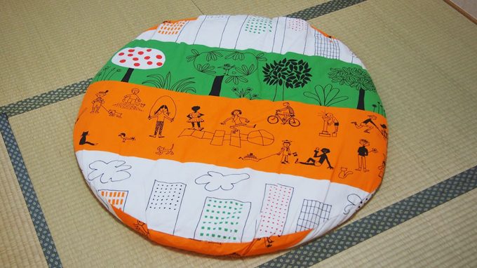 京都 洛中高岡屋 せんべい座布団 カバー 2点セット - メルカリ