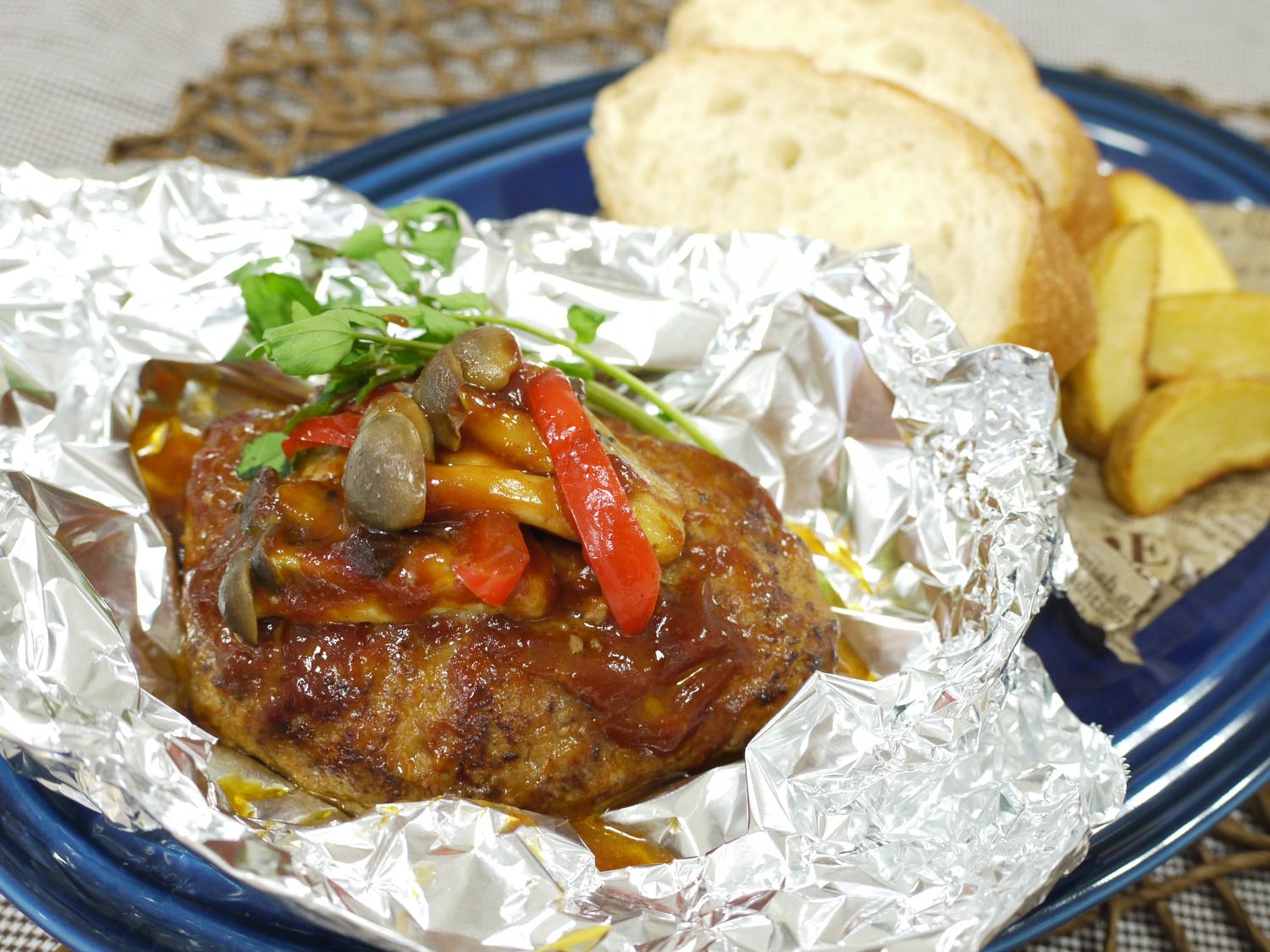 トースターで 包み焼きハンバーグ