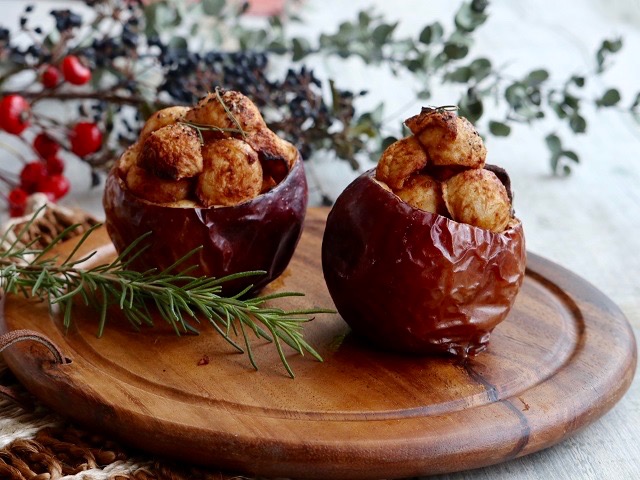 焼きりんごバニラアイス添え