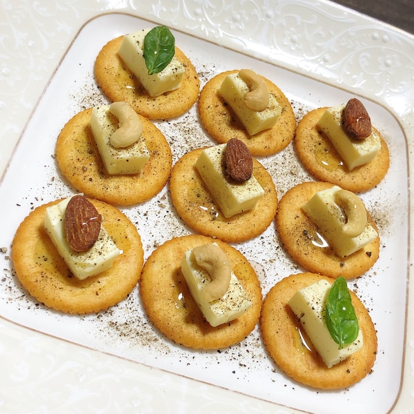 簡単おしゃれなパーティー料理！「カナッペ」のアイデアレシピ35選キナリノ