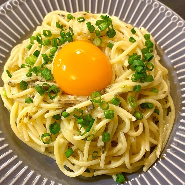 具なしだけどやみつき。悪魔の塩こんぶバターパスタ