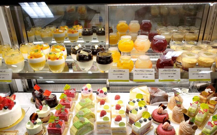 公式 みんなで早押しクイズ على X: 