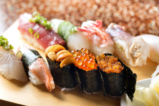 お寿司の写真 - 無料の高画質写真をダウンロードFreepik