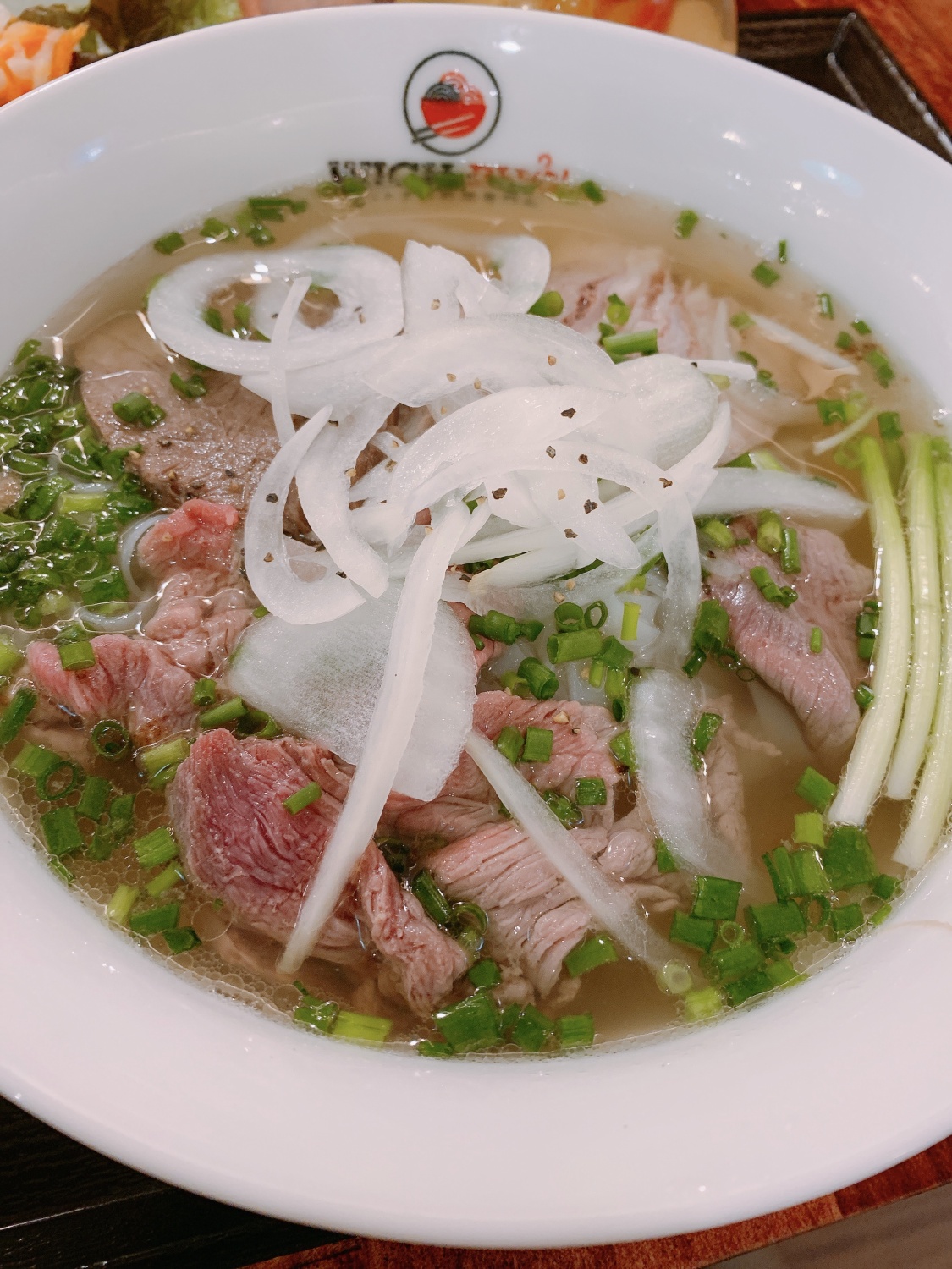 赤身牛肉がやわらかジューシー！スパイス香る牛肉のフォーのレシピを紹介！URIと台所