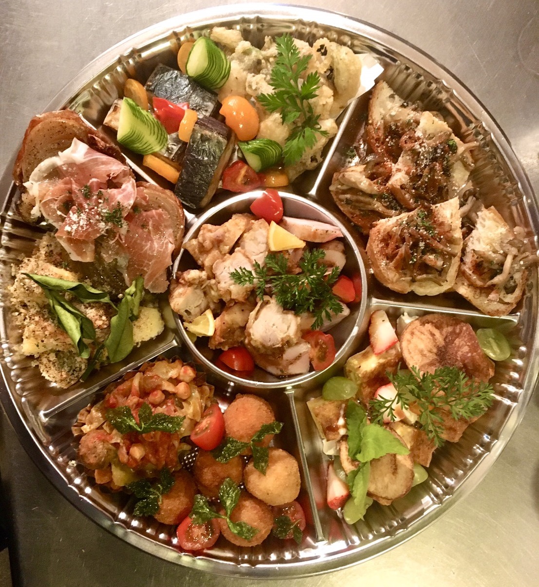 イタリアンダイニングDAAK 関西 の洋風オードブル 14,000円 お弁当デリ お弁当の配達デリバリ