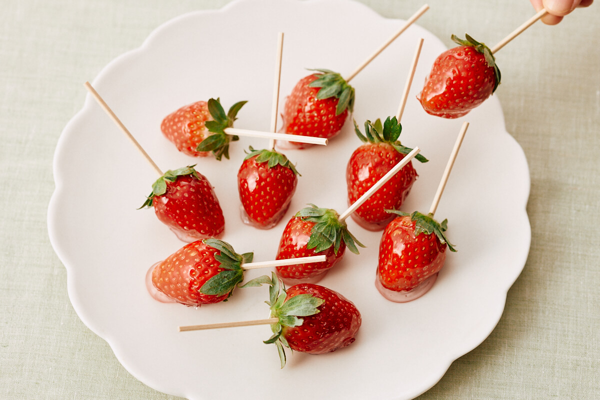 ひな祭りに イチゴのカップケーキ」アレルギー安心レシピ- こにし小児科・アレルギー科