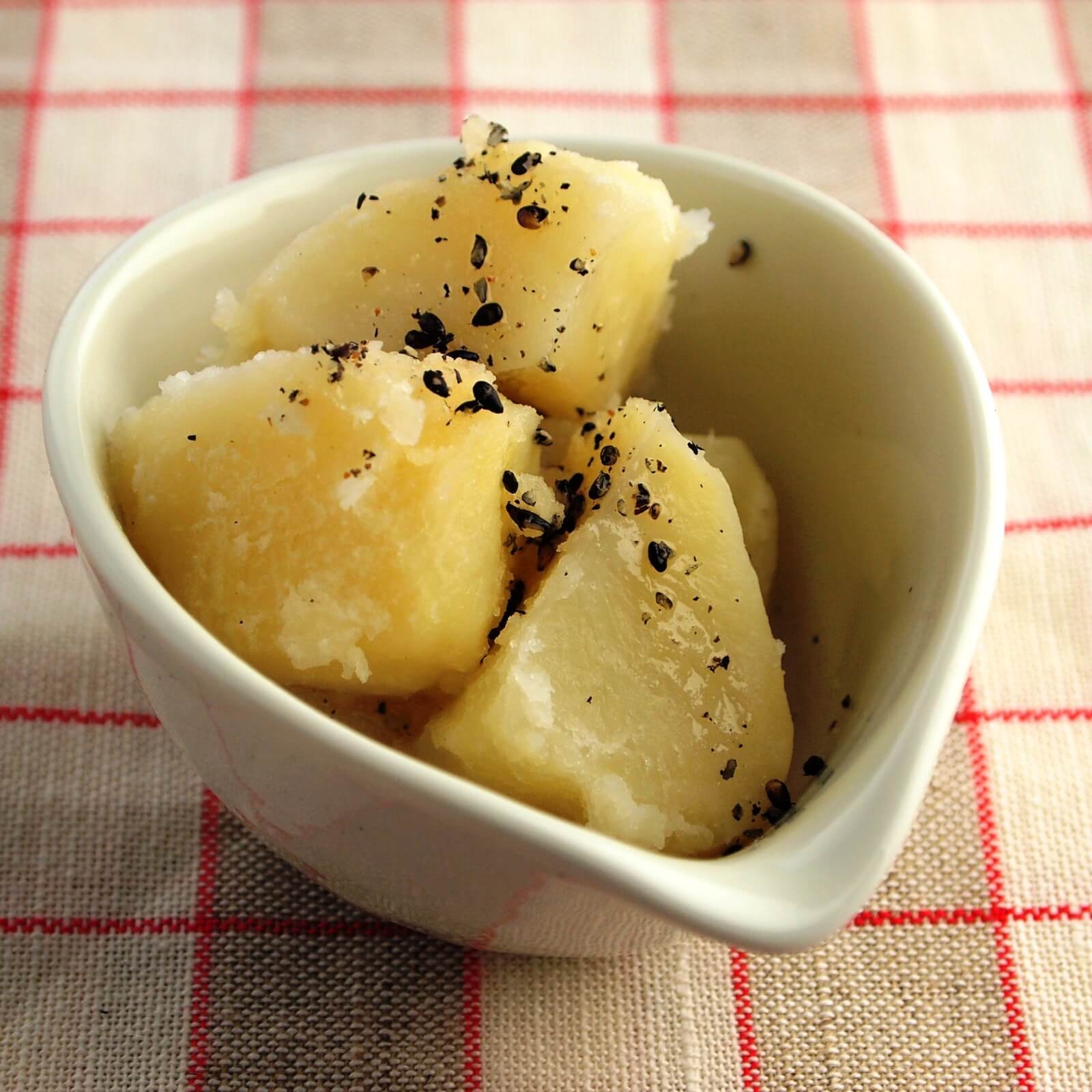 じゃがいもはこう茹でる！茹で方＆茹で時間