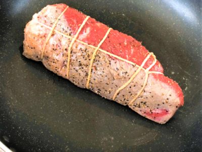 ダッチオーブンでローストビーフを作ろう！ キャンプで食べたいおすすめ飯- Campifyマガジン