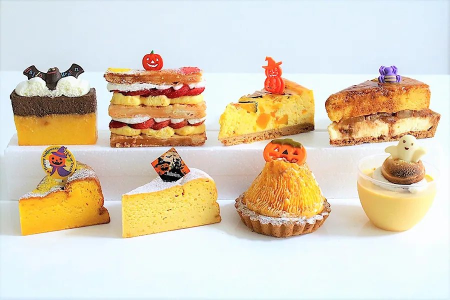 かぼちゃプリン ケーキ型でどーんと焼いてみました。 お野菜系のおやつがお好きな方や 小麦粉のお菓子の気分じゃないなというときに。いつも同じに作れる腕があればいいのですが、 かぼちゃが多いので 使うかぼちゃによって雰囲気が変わってきます。 作るたびに