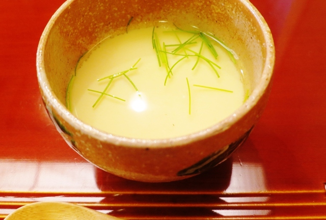 和食の基本は出汁。種類と取り方をだしを知り尽くした専門店が紹介。ネットですぐ購入可能なおすすめ商品も！ - 新丸正ブログ