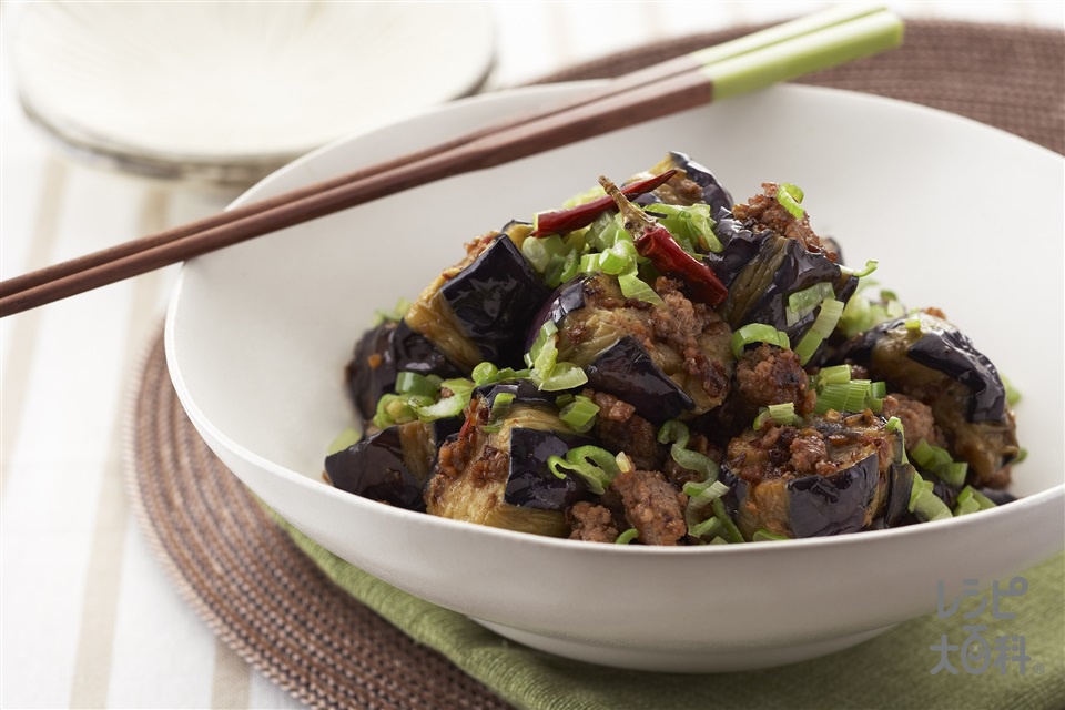 豚ひき肉とごぼう、なすの味噌そぼろだいどこログ 生協パルシステムのレシピサイト