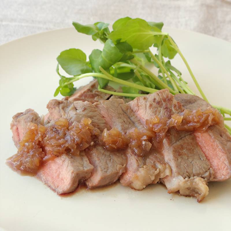 漬けるだけ☆ステーキ肉を柔らかくする裏技クラシル