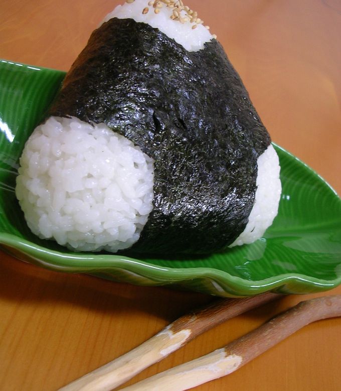 話題のスーパー やまひこ で念願のほぼ具おにぎりをゲット - Lily perfume