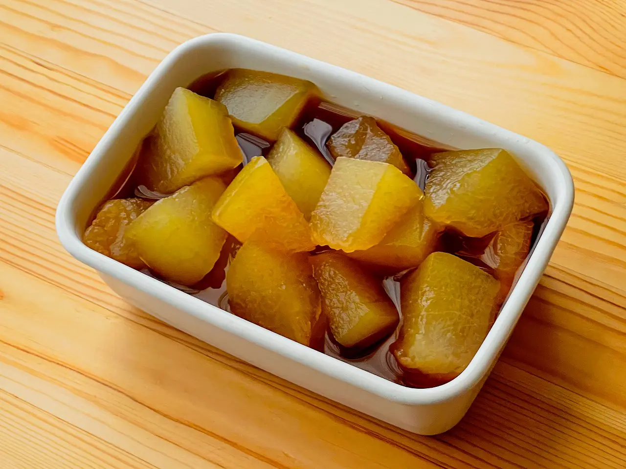 洋風 冬瓜とベーコンのコンソメスープ