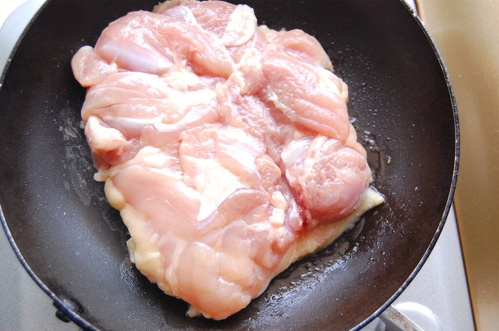 家事ヤロウ!!! 皮パリパリでサクサク～♪「究極のパリパリチキン」作ってみた！未体験な食感に衝撃～！『あたらしい日日』こんな時代のニューノーマルな暮らし方。食と農、生活情報をお届けします