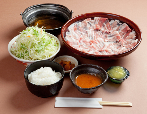 新宿ランチ おしゃれな店13選ゆっくり女子ひとりでもOKな穴場カフェも！るるぶ&more