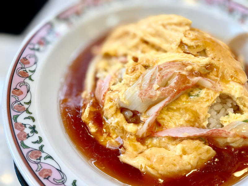 天津飯 『関東風』と『関西風』どっちが美味い！？論争に終止符！魅惑のあいがけ天津飯のレシピ