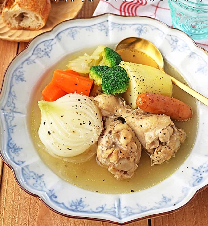 とろっとやわらか！鶏手羽元の煮物レシピ15選。差がつく調理のコツ - macaroni