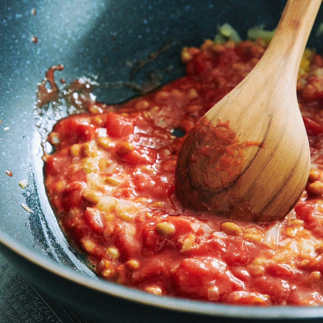 梅トマト納豆の冷製パスタ