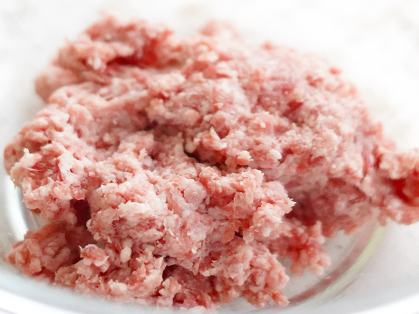 危険 鶏肉の腐ってるサイン7選！色や臭いの危険信号とは？