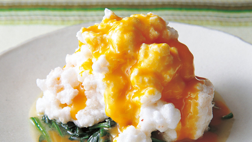 お酒に抜群、おいしい◎ワインにぴったり♪余った卵白を活用した、簡単すぐできるおつまみレシピ