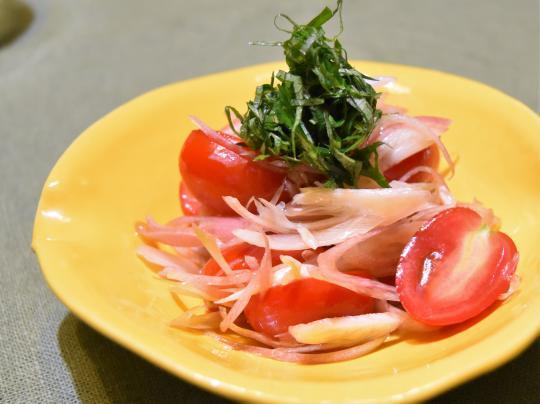 オーブントースターで簡単おつまみおかず！ミニトマトとパプリカとソーセージのチーズ焼き。野菜ソムリエakkiの シンプル・ベジフル・キッチン