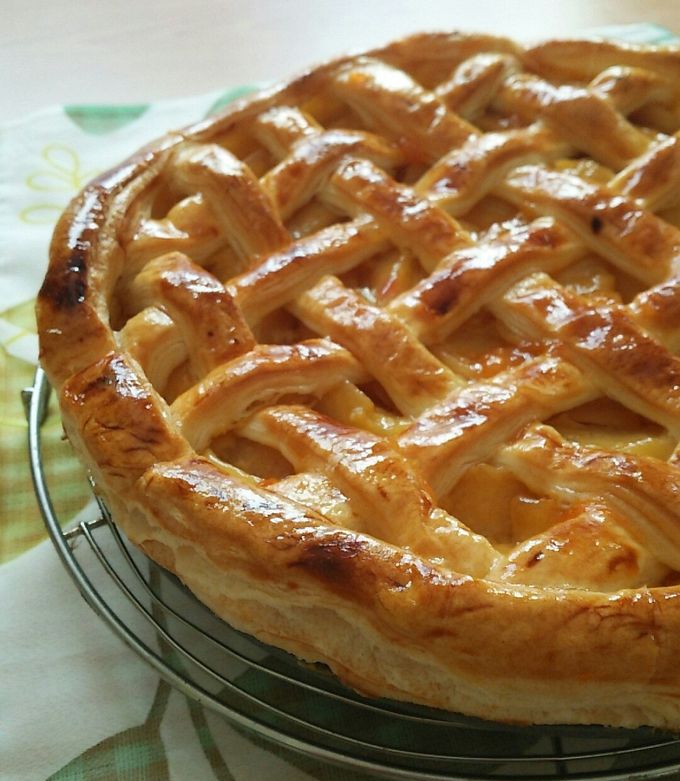 口溶けパイ生地&ごろっとりんごがリッチな美味しさ♪ 『至高のダマンド アップルパイ』が新登場！フレッセイジャーナル