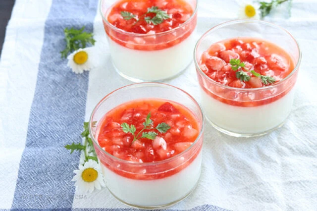 苺ミルクプリン❁覚書きレシピあり小麦粉だいすき