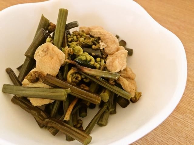 わらびと油揚げの簡単煮物
